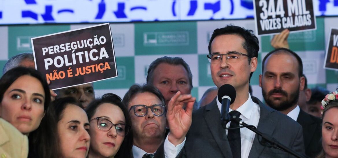 138903,lava-jato-tratou-secretamente-com-eua-sobre-divisao-de-dinheiro-cobrado-da-petrobras-3