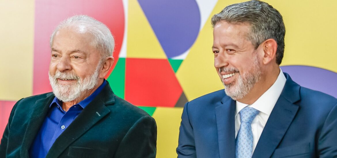 150490lira-oferece-poder-de-veto-a-lula-na-sucessao-da-camara-em-troca-de-apoio-diz-site-3