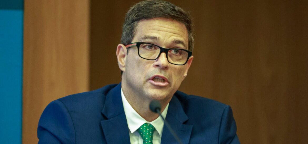 151898lula-volta-a-criticar-campos-neto-e-o-classifica-como-adversario-politico-e-ideologico-3