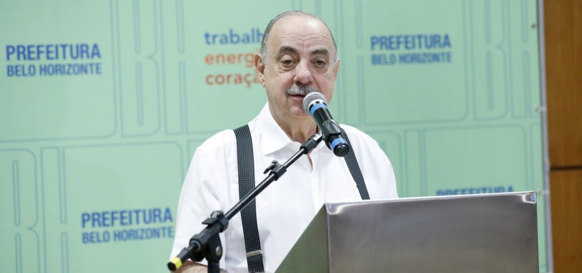 162832prefeito-de-bh-sofre-parada-cardiorrespiratoria-e-segue-em-estado-grave-3