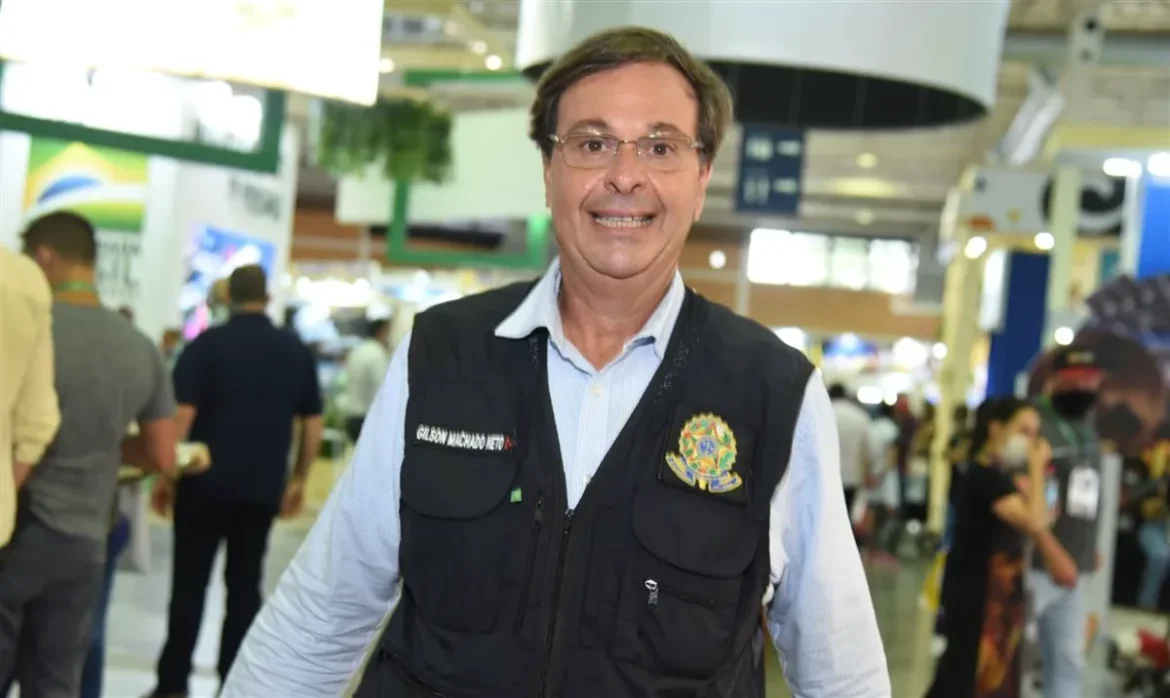 Ex-ministro-Gilson-Machado-e-preso-pela-Policia-Fe0133074900202506131030-ScaleDownProportional