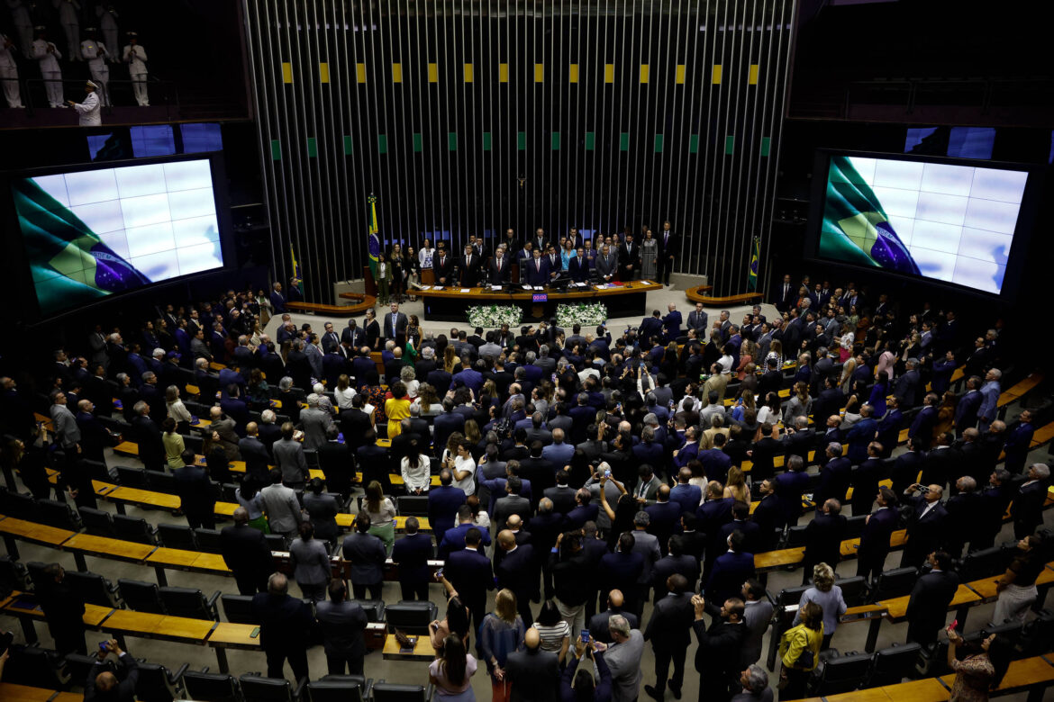 173931330467abd098690f1_1739313304_3x2_rt