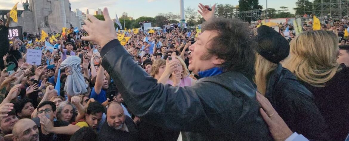 milei-e-retirado-as-pressas-de-1